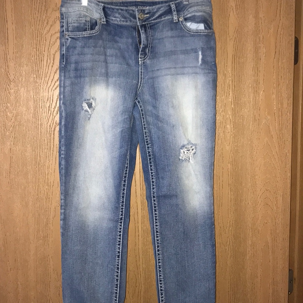 Destructive denim boyfriend jeans